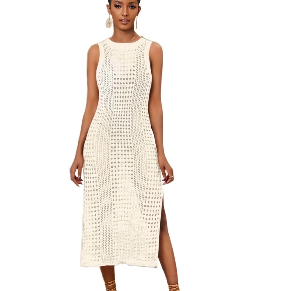 Elegant Cream Sleeveless Dress